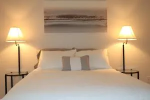 2 Columns Stay 5 - Gómez