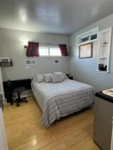 San Francisco Private Room and Bathroom - Free parking - Oceanview