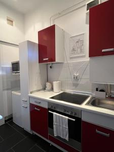 Cozy Downtown Apartment