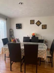 Casa amplia en fraccionamiento tranquilo