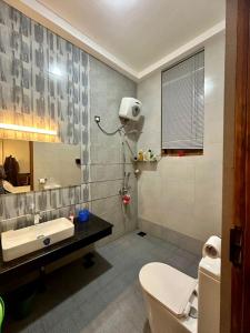 GAMPOLA Hazelton Square