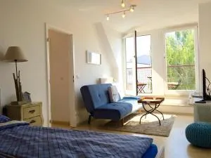 Central Studio with mini balcony - Weigelshof