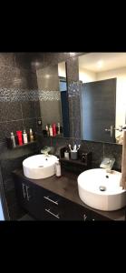 Villas Maison calme avec piscine privee : photos des chambres