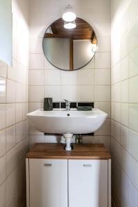 Appartements La Chataigne Perchee, piscine et nature : photos des chambres