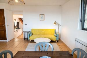 Appartements La Chataigne Perchee, piscine et nature : photos des chambres