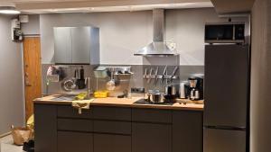 S22 rrlux free parking