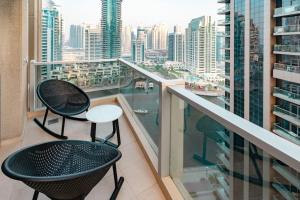 Prime Retreats - steps to Grosvenor Hotel Marina