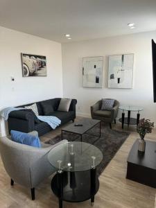 Spacious 3 bed 2 bath with attached garage - 4hvězdičkové hotely ve městě Regina