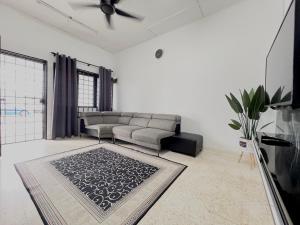 CikSiti homestay02 - Ubytování bez kategorie ve městě Kajang