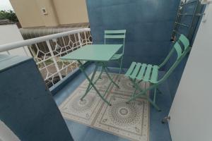 Candolims New 3BHK-Azure Luxury Penthouse Next to Starbucks, 6 minutes walk to Beach - By Lembranca