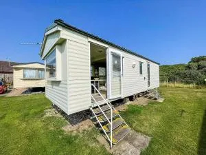 Lovely 4 Berth Caravan For Hire At Sunnydale Holiday Park Ref 35225Kc - 索特福利特