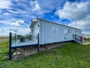 Modern Caravan With Beautiful Seaviews In Suffolk! Ref 90023Sv - Wrentham