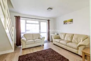 Great 3 Bed Chalet To Hire In Hemsby, Ideal For A Seaside Break! Ref 18201B - Rollesby