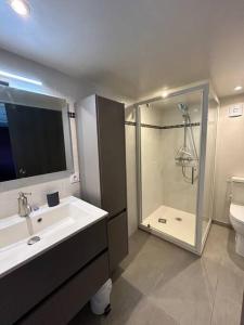 Chalets Le chalet sous les arbres : photos des chambres
