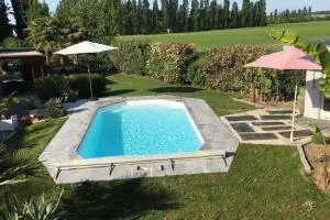 Le chalet sous les arbres - 蒙巴宗