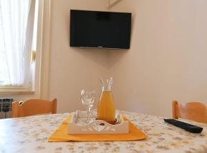 Scenic Retreat Rooms and Family Apartment 