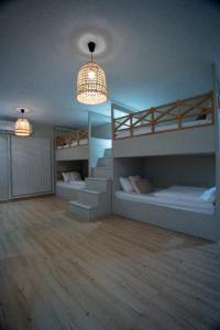 AL JUNAIDI FARM BY BRIDGE RETREATS