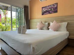 โรงแรม ทิพย์บุรี ริเวอร์ไซด์