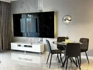 VIA Apartments - 奇强卡