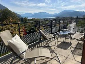 Appartement standing vue lac - Argonay