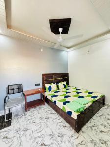 Krishnanand palace homestay 900 mtr ram mandir