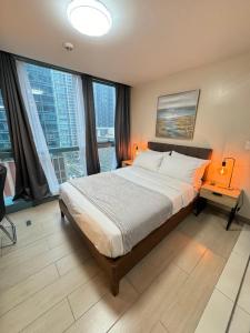 Rustic Elegance New One Bedroom One Uptown Free parking