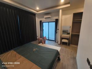 Dj三卧联排别墅