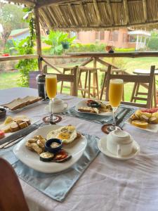 Goodtimewithfar House