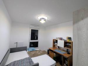 Appartements Hebergement Verneuil tout confort neuf 68m carre : photos des chambres