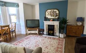 Park Avenue Stop - River