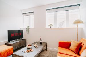 Stunning Grade II City Living Family Contractors