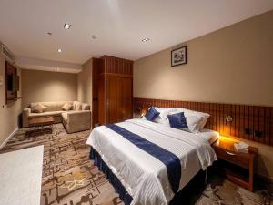 فندق الريان الفضي-ALRAYAN ALFADI HOTEl