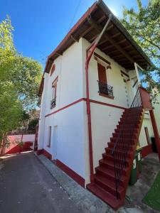 BX - Maison 10 rooms - 12 beds - metro PARIS EXPO