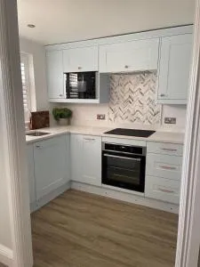 Modern Luxe Maisonette Near Station With Free Parking - West Hanningfield