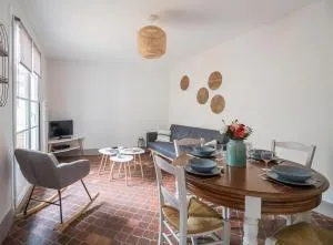 Gites 4 et 6 personnes au cœur du centre médiéval de Billom - Chas