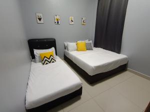 -Lake View- Mount Austin IKEA Toppen 10 mins - B187