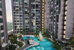 Cubic Botanical Suite Mid Valley by HomeTaric - Kampong Pantai