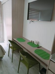 Origen Habitat Cerca Embajada USA