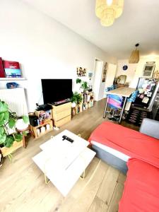 Appartements Appartement cosy - balcon - parking gratuit - 10min centre ville : photos des chambres