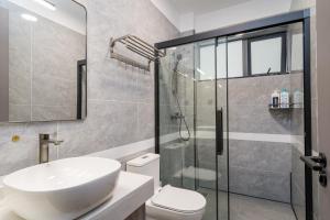 Diamond OAK Residencies