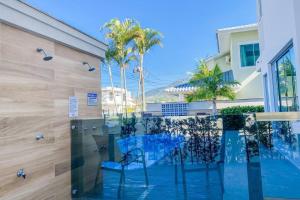 Apto 2 dormitórios na Praia de Palmas - 0132