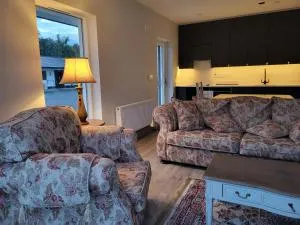 Orchid Mews - Tyrrellspass