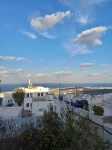 Central Apartments Fira NEW MANAGEMENT