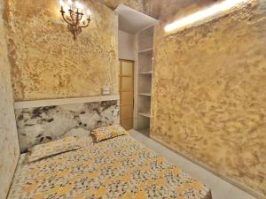 Wadhwanis Haveli villa in Royal Palms