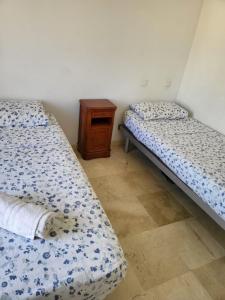 Diamond Room vue Pool Fuengirola 3