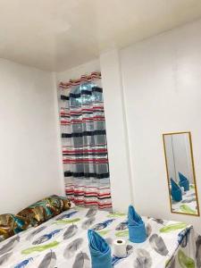 Blue Haven with beach view