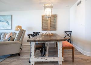 Phoenix VII 71009 condo