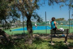 Maisons de vacances Joli Bungalow 464 pour 4-6 pers Camping Siblu Lac des Reves Lattes : photos des chambres