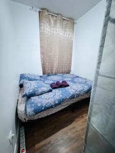 Prelep stan u srcu Pariza kod trga Republike!