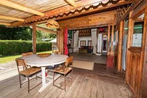 Fare TEAK avec Palapa et piscine partagée - Temae